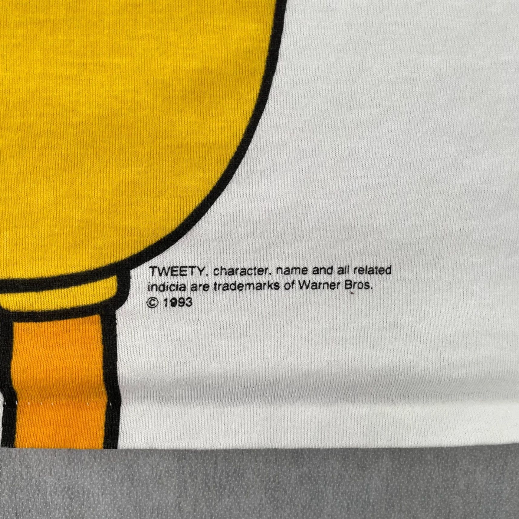 Vintage VINTAGE Tweety Bird Shirt Looney Tunes Big Print USA 90s Womens OS White T-Shirt Size ONE SIZE - 3 Thumbnail