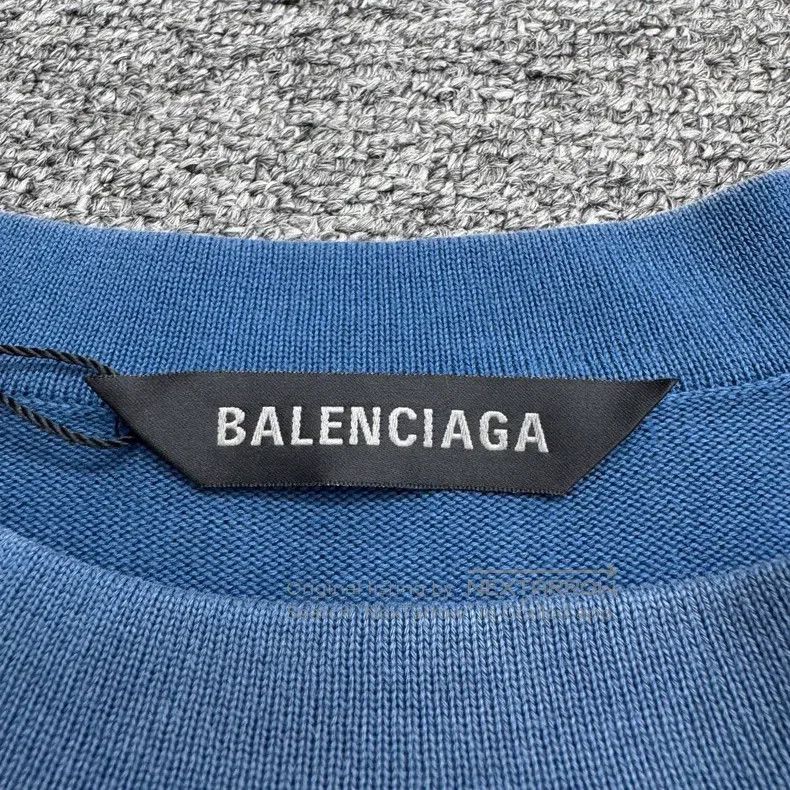 Balenciaga Balenciaga Flame double-ring embroidered short-sleeve Size US XS / EU 42 / 0 - 3 Thumbnail