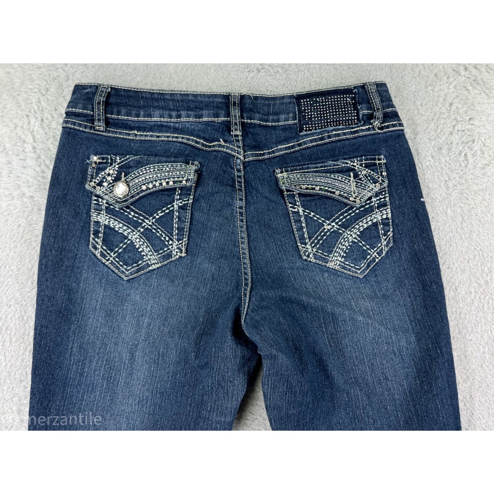 Denime JW Style Jeans Capri Womens 8 Blue Denim Slim Crop Stretch Medium Wash 30" Waist Inseam 26" Regular Color Blue Mens Womens Size 30" / US 8 / IT 44 - 3 Thumbnail