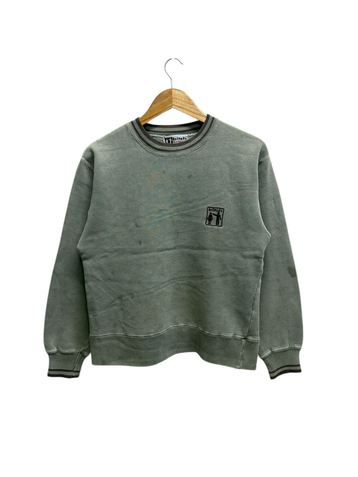 Vintage Vintage 90s Bitch Skateboard Small Logo Sweatshirt Size US XS / EU 42 / 0 - 1 Thumbnail