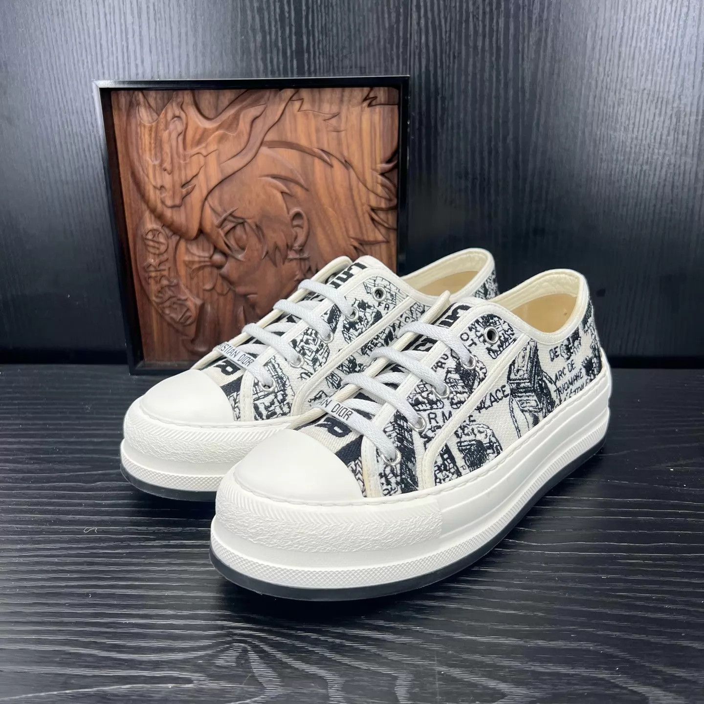 Dior Dior Walk Embroidered 38W Mint (OrgBox) Size US 7.5 / IT 37.5 - 1 Thumbnail