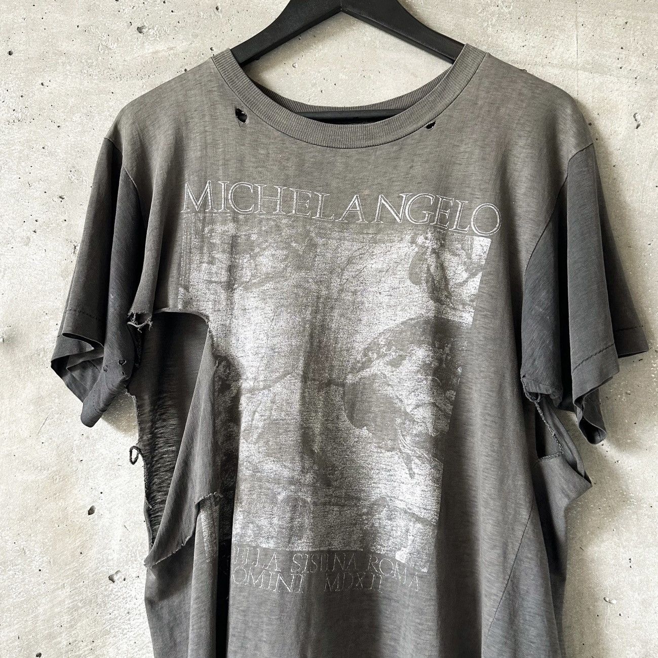 Vintage 80s THRASHED Michelangelo Art Promo T-Shirt Size US L / EU 52-54 / 3 - 1 Thumbnail