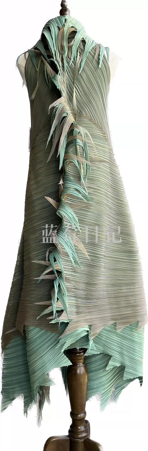 Issey Miyake Issey Miyake size:3 Light green luxury heavy industry dres Size XS / US 0-2 / IT 36-38 - 2 Thumbnail