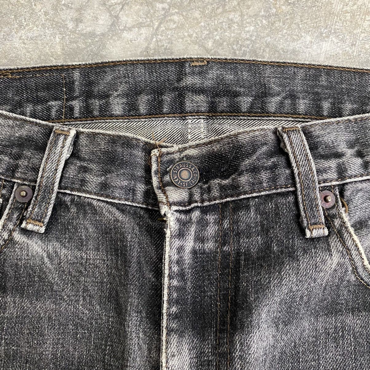 Levi's VTG 2003 Levi’s 505 Faded Grey Denim Jeans Size US 32 / EU 48 - 10 Thumbnail