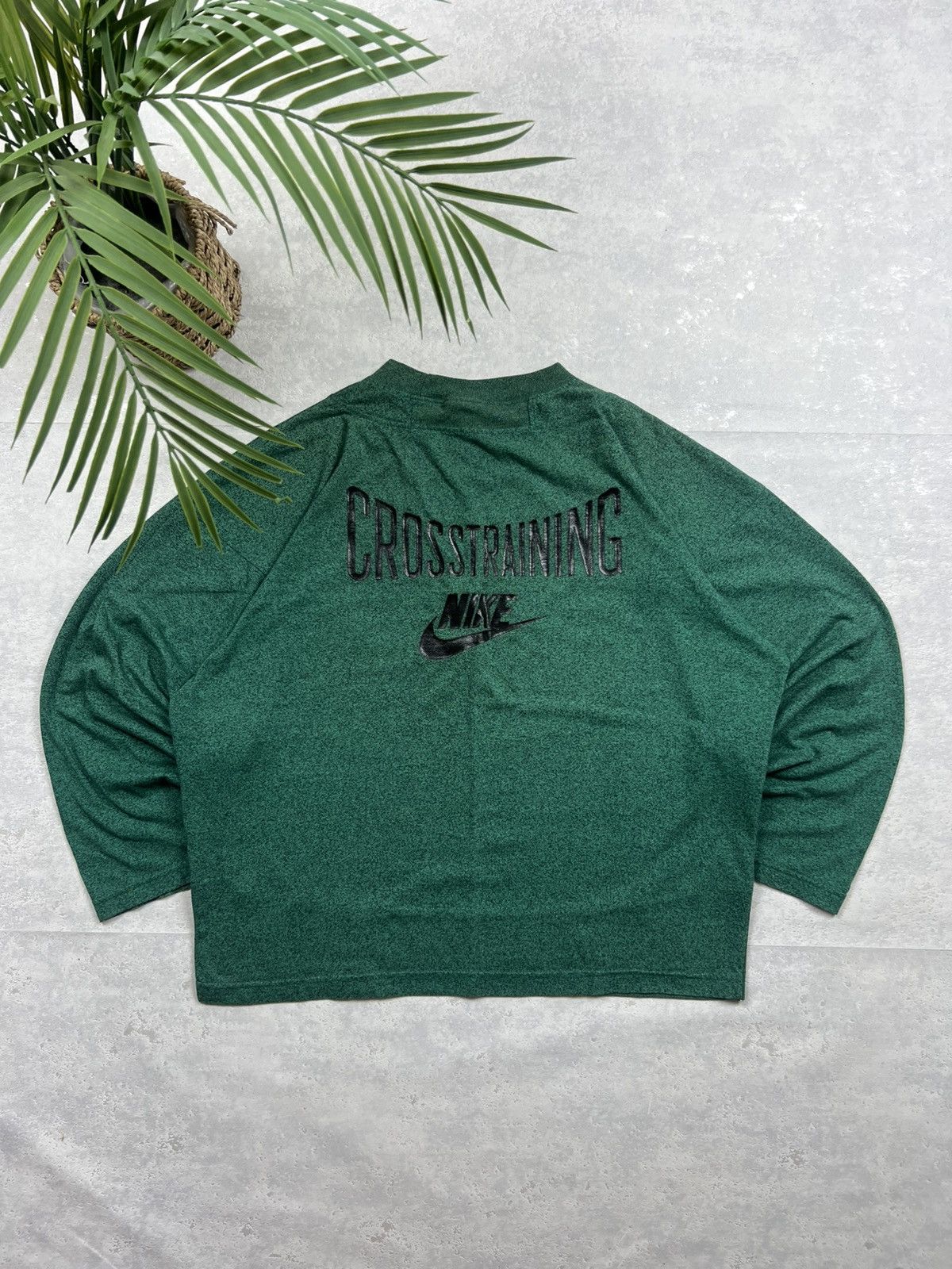 Nike 90s Nike Crosstraining Big Logo Vintage Oversized Sweatshirt Size US L / EU 52-54 / 3 - 1 Thumbnail