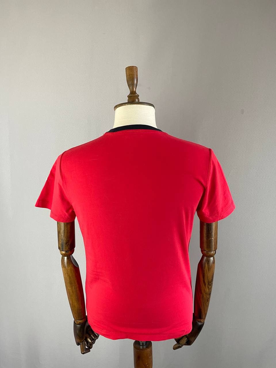 Moncler Moncler Tee T Shirt Red Big Logo Size US L / EU 52-54 / 3 - 2 Thumbnail