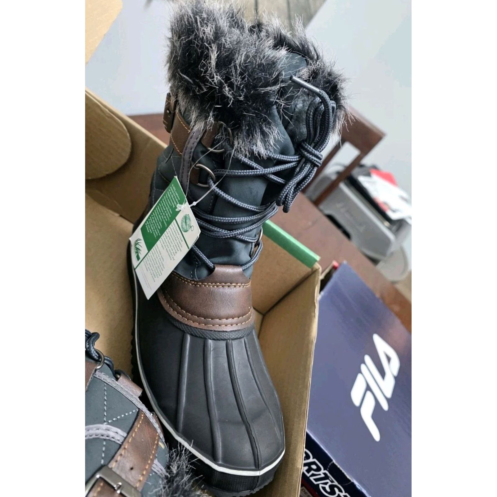 Vintage VINTAGE Itasca Becca Outdoor Snow Boot Women's Olive 6 Block Heel Lined Faux Fur Zipper Buckle Lace Winter Green Size US 6 / IT 36 - 2 Thumbnail