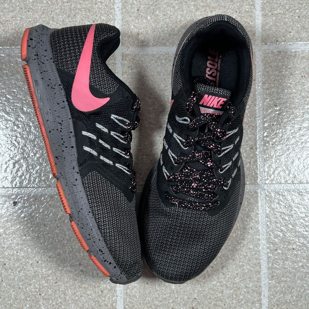 Nike Nike Run Swift SE Black & Pink Running Shoes Sneakers Size US 8 / IT 38 - 1 Thumbnail