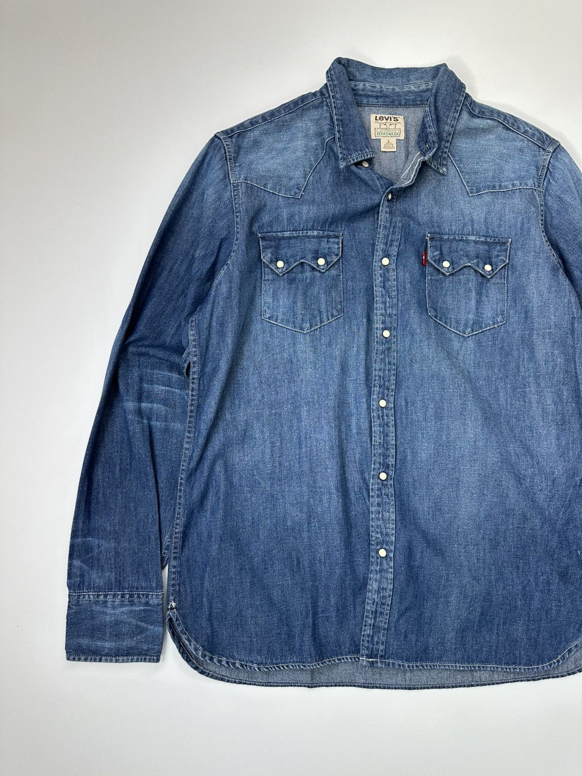 Levi's 90's Levis Snap Denim Shirt Men's Blue Size US L / EU 52-54 / 3 - 3 Thumbnail