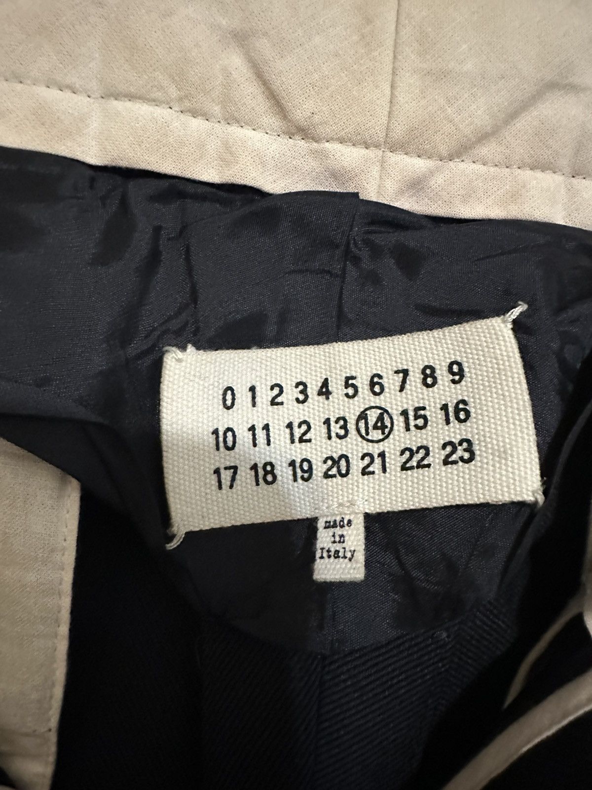 Maison Margiela Maison Margiela High Waisted Dark Navy Suit Pants Size US 31 - 3 Thumbnail