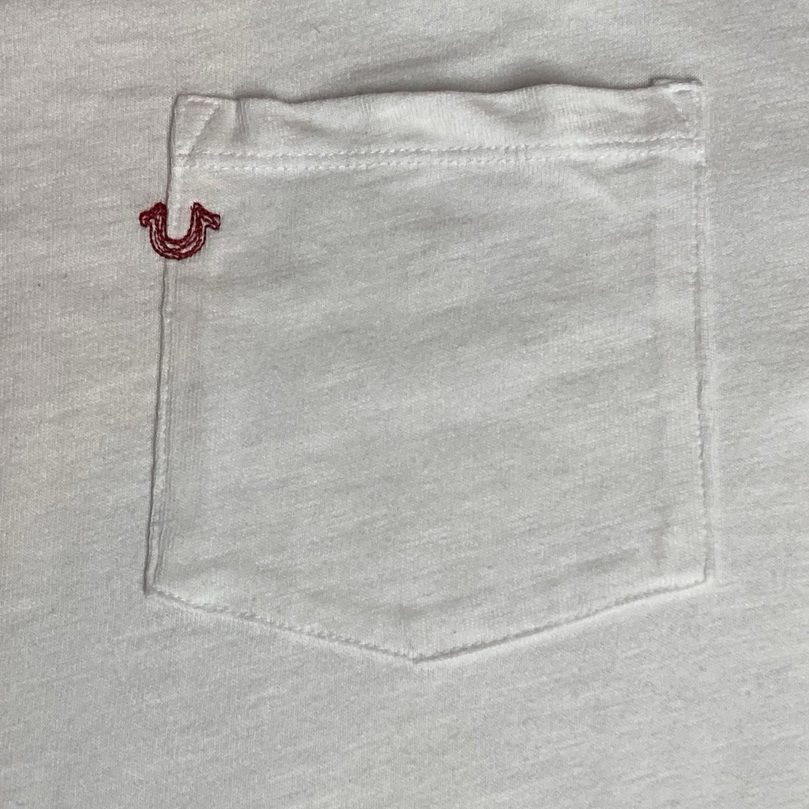 True Religion Men’s XL True Religion White Blank Crewneck T Shirt Red Logo Size US XL / EU 56 / 4 - 2 Thumbnail
