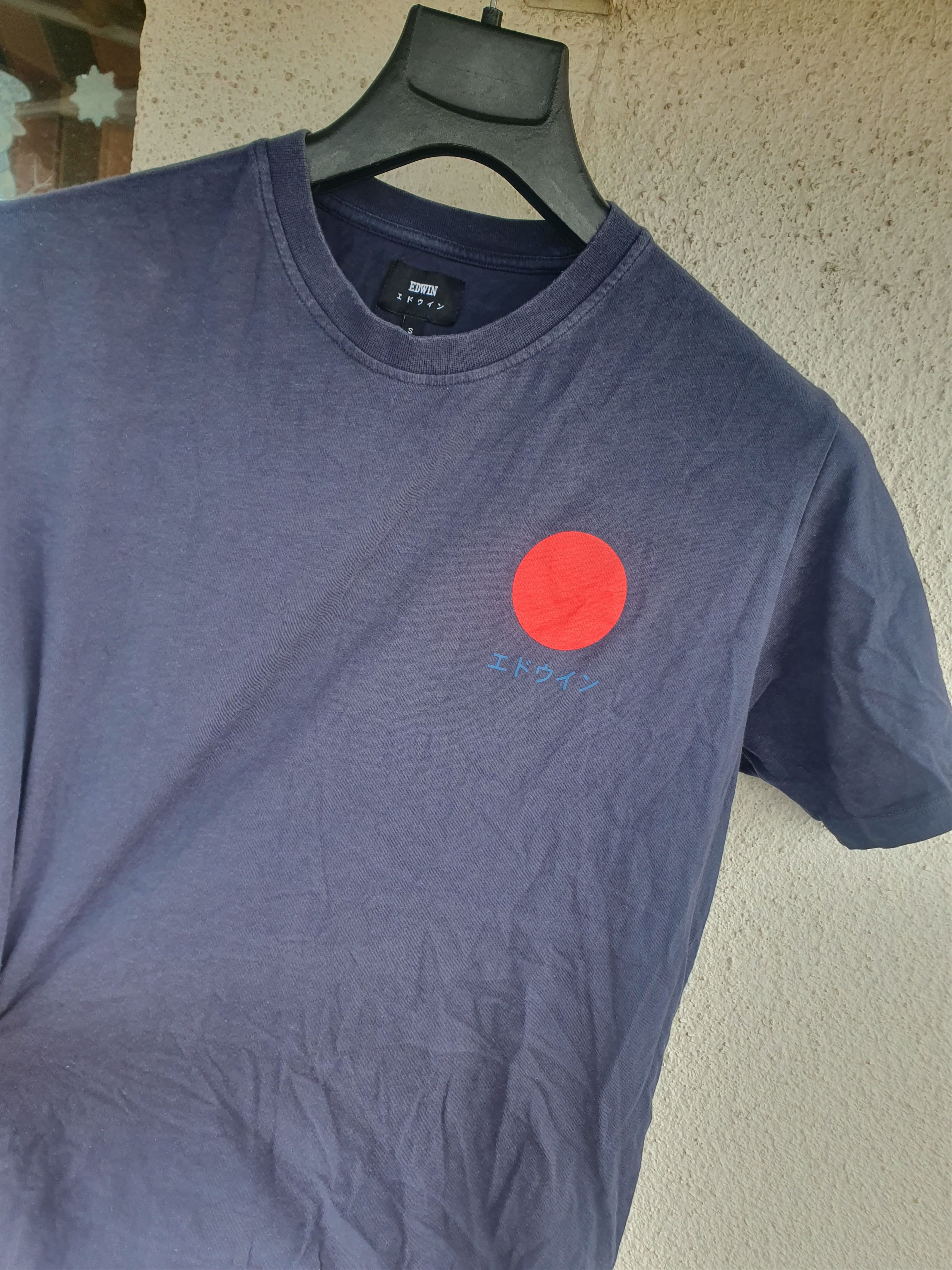 Edwin Edwin Japanese Sun t-shirt sz M/S? Size US M / EU 48-50 / 2 - 6 Thumbnail