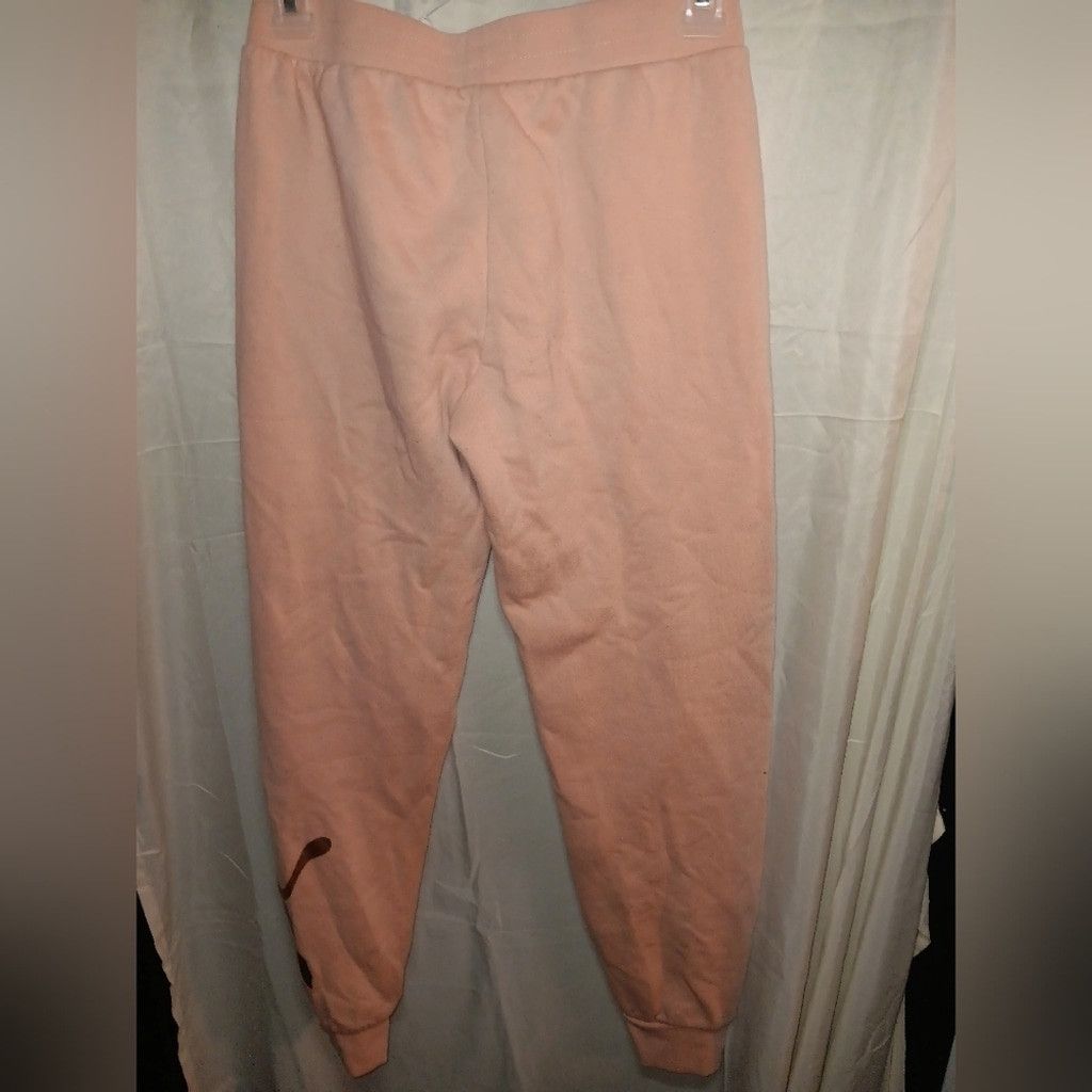 Puma Puma, pink sweatpants, runs very small, XL, GUC Size 36" / US 14 / IT 50 - 2 Thumbnail