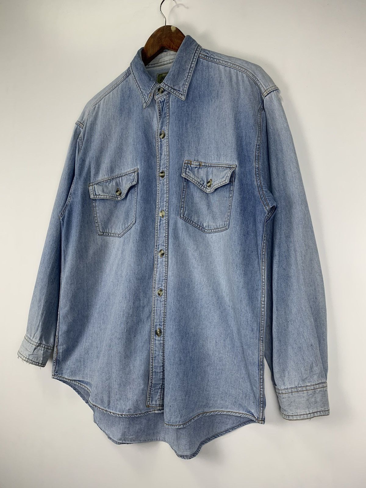 Uniqlo Vintage Uniqlo Denim Jacket Size US L / EU 52-54 / 3 - 4 Thumbnail
