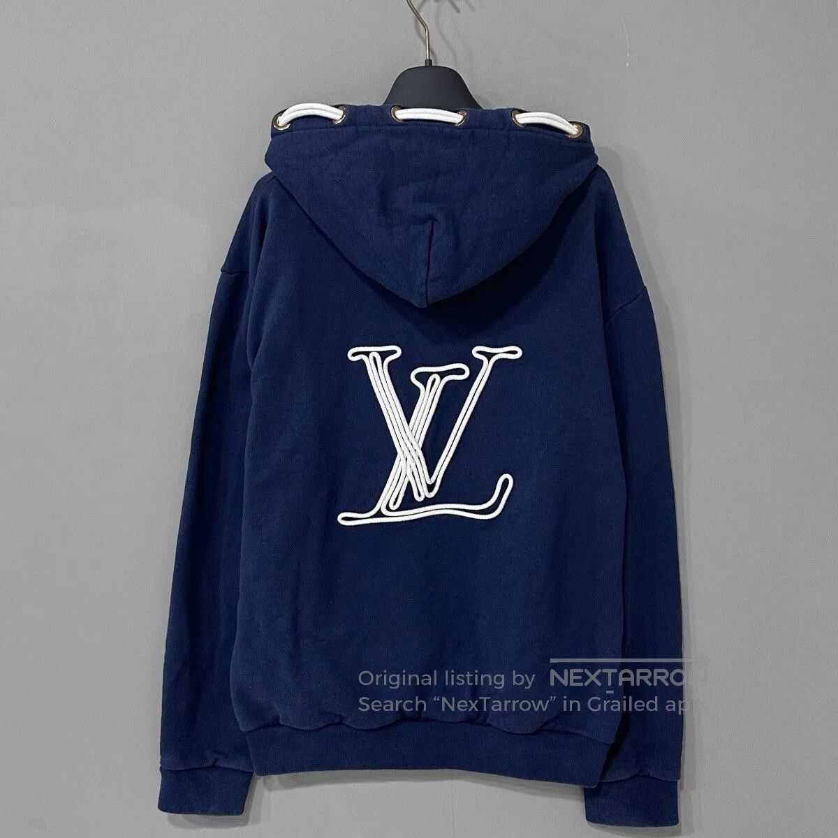 Louis Vuitton Louis Vuitton Hoodie M. Size US M / EU 48-50 / 2 - 4 Thumbnail