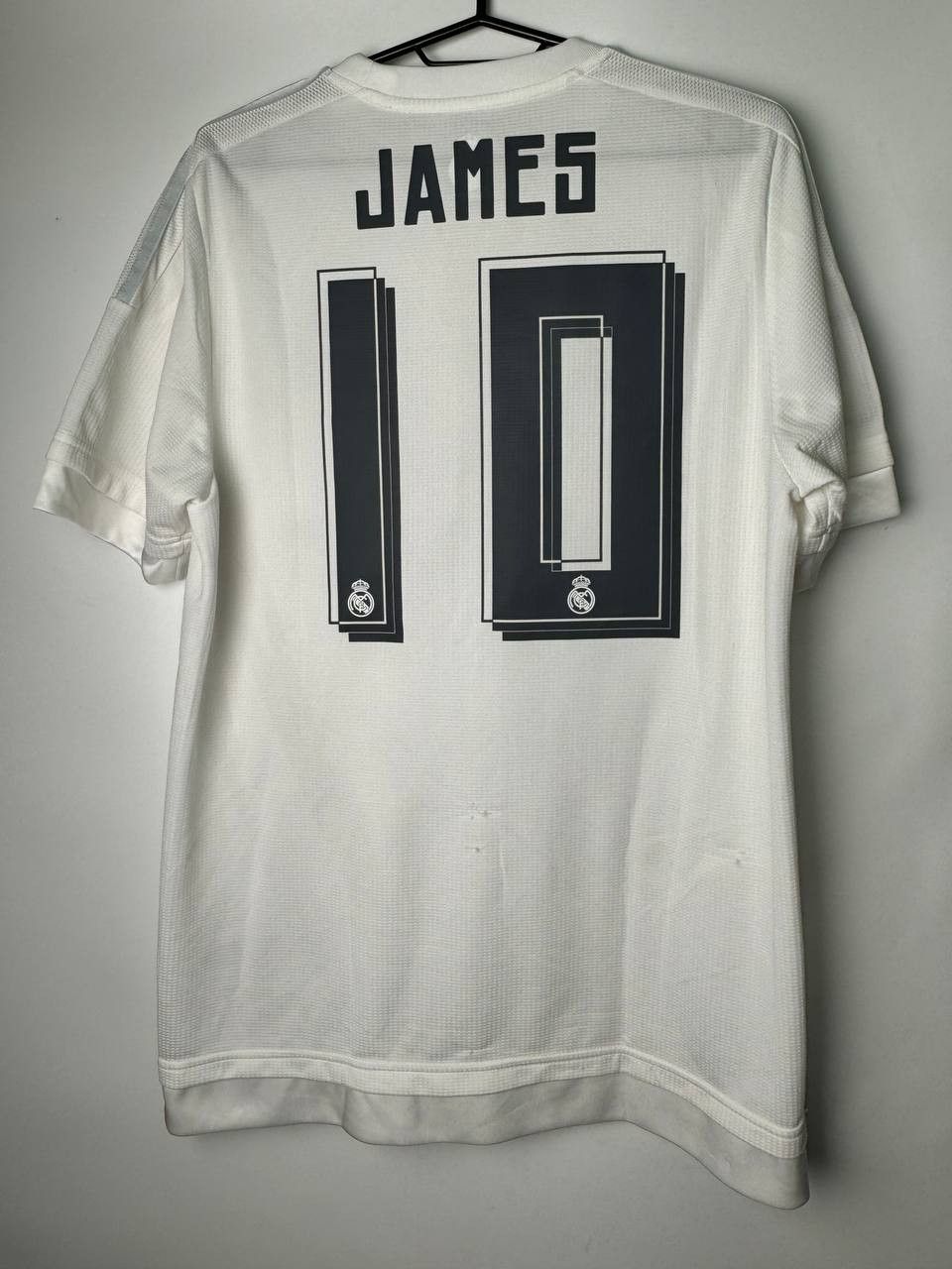 Adidas REAL MADRID 2015 2016 HOME FOOTBALL SHIRT SOCCER JERSEY Size US M / EU 48-50 / 2 - 2 Thumbnail