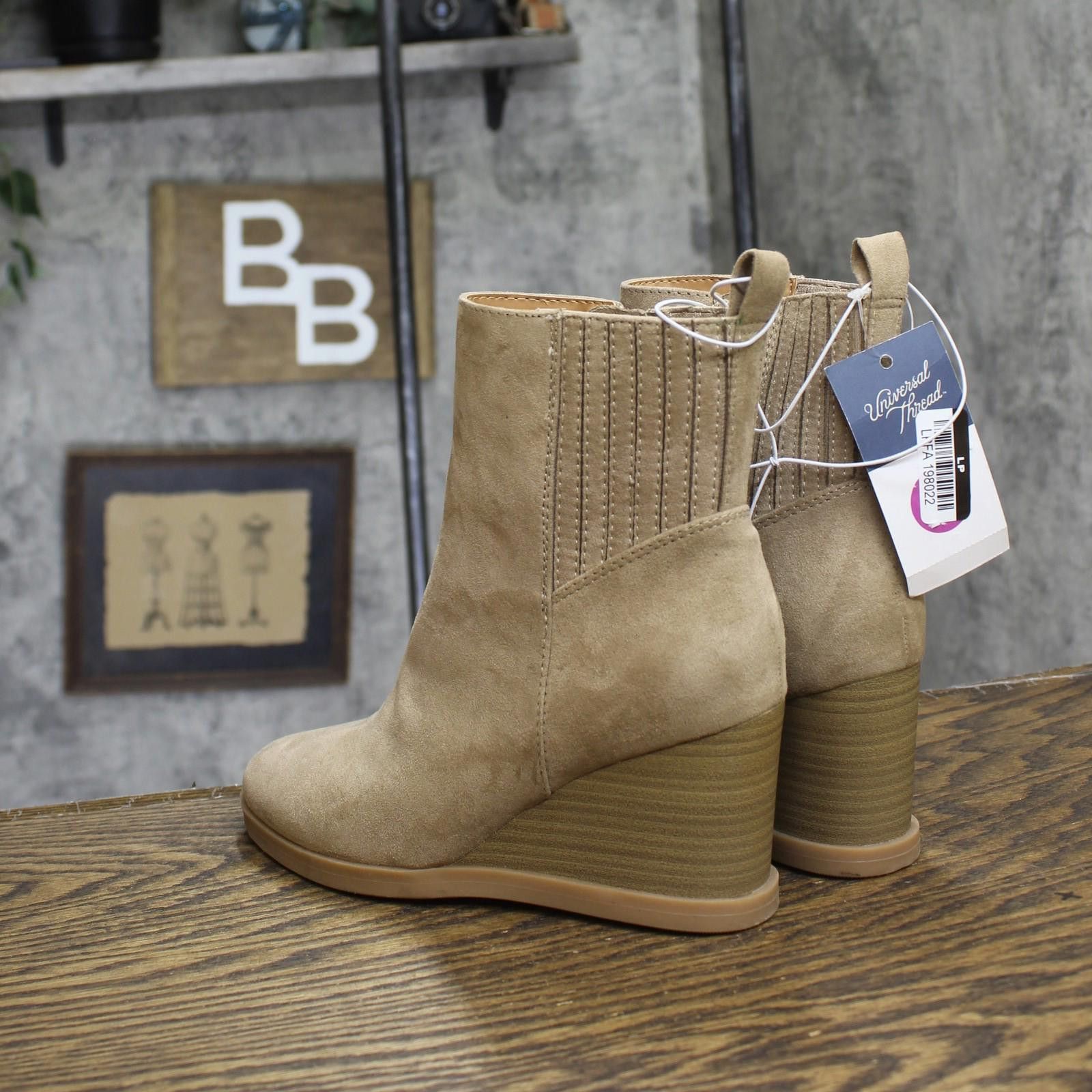 Other Universal Thread Winter Boots 88375519 Taupe Brown 5.5m Size US 5.5 / IT 35.5 - 2 Thumbnail