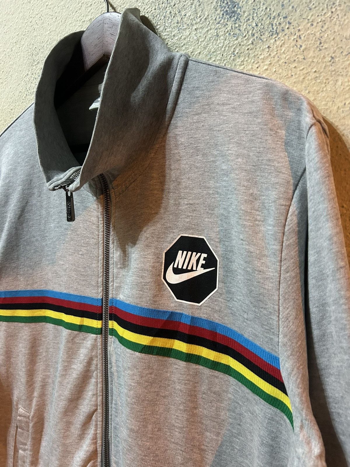 Nike Vintage Y2K Nike Stripes Zip Up Sweatshirt Size US S / EU 44-46 / 1 - 3 Thumbnail