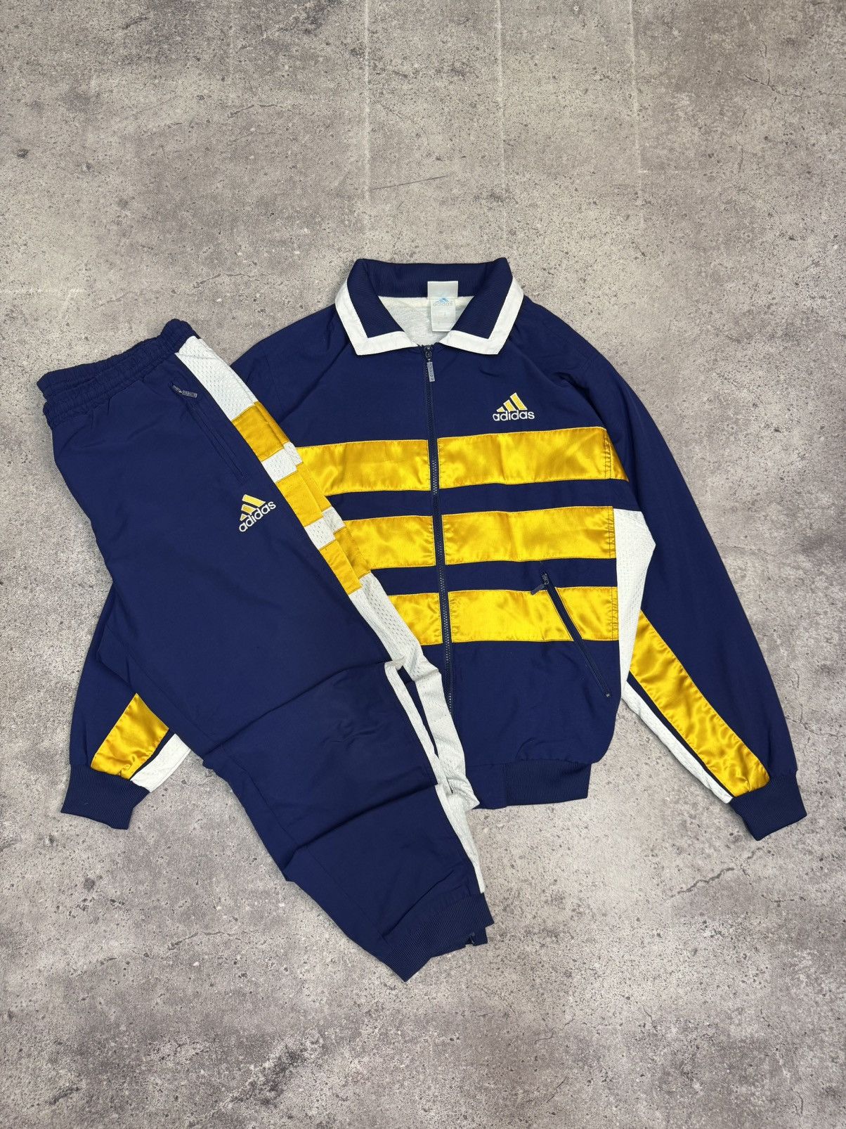 Adidas Vintage Suits Adidas Nylon Y2K streetwear 00s Nike Style Y-3 Size US L / EU 52-54 / 3 - 7 Thumbnail