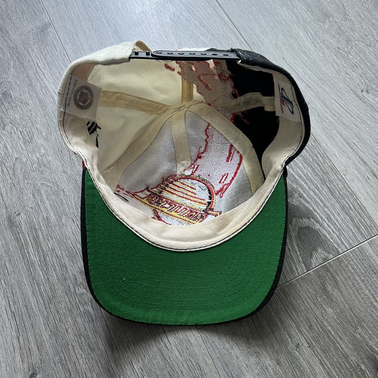 Logo Athletic Vintage Vancouver Canucks reverse splash SnapBack Size ONE SIZE - 4 Thumbnail