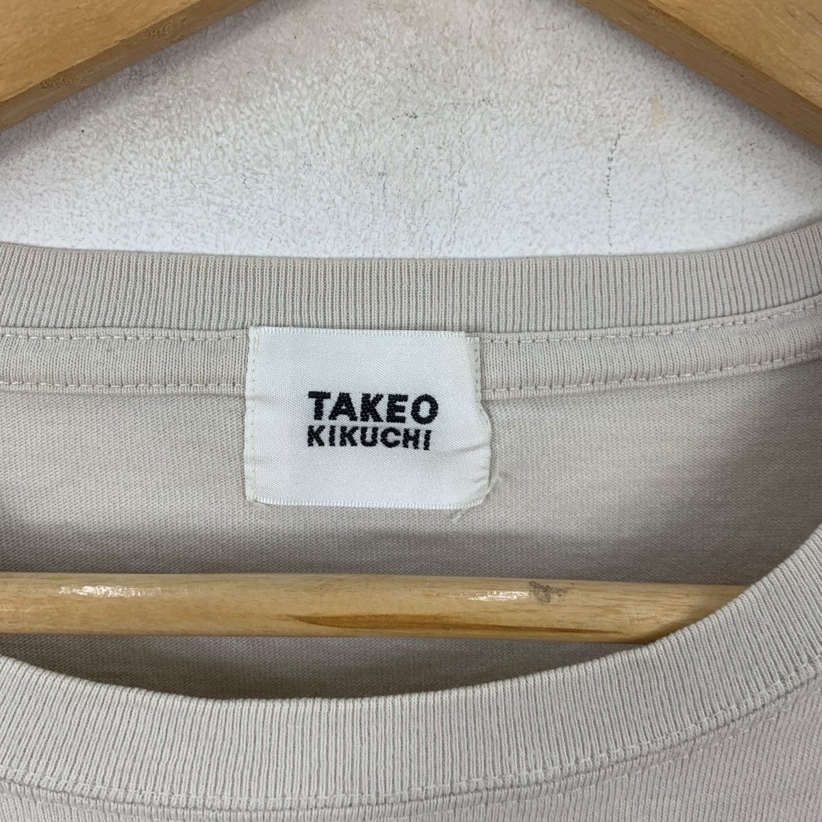 Takeo Kikuchi Vintage TAKEO KIKUCHI x RAY PETRI Buffalo Homage Tee Shirt Size US S / EU 44-46 / 1 - 9 Thumbnail