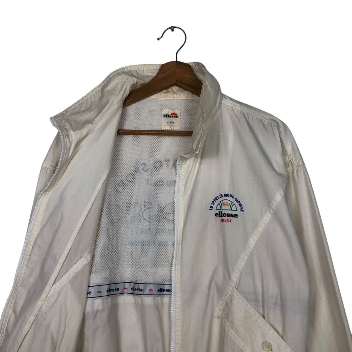 Japanese Brand ellesse 80s/90s White Zip-Up Windbreaker – Mesh Lining Size US L / EU 52-54 / 3 - 13 Thumbnail