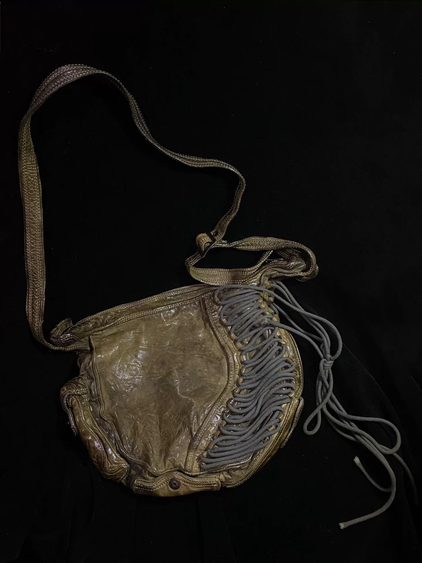 Julius 2010ss Leather Crossbody Bag