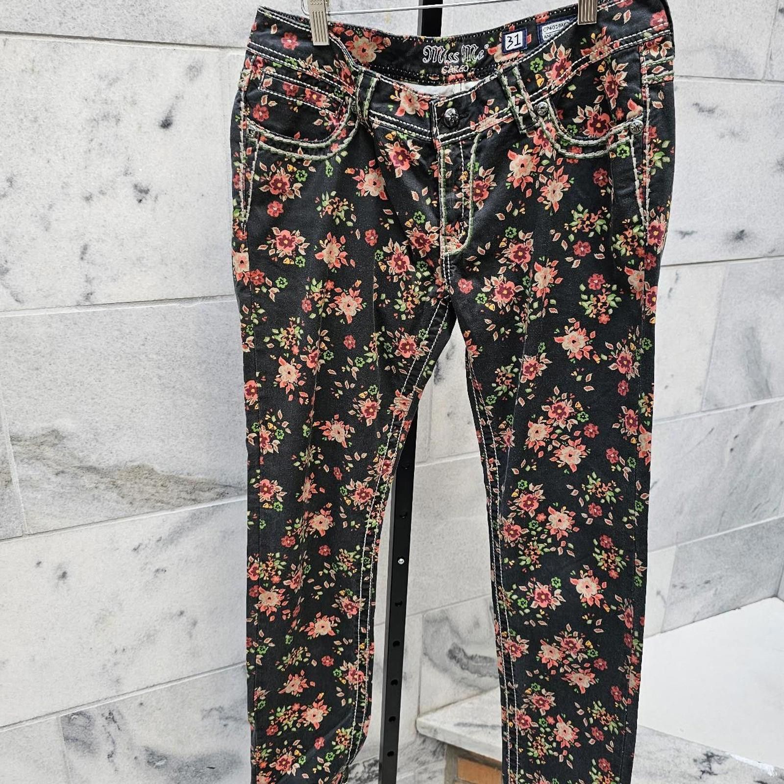 Designer Miss Me Women's Floral Jeans Size 30" / US 8 / IT 44 - 4 Thumbnail
