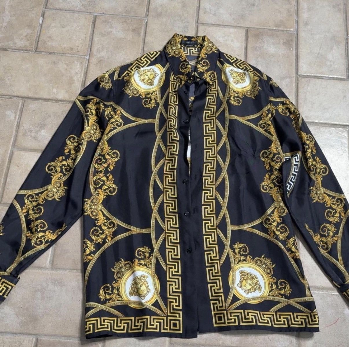 Versace Versace Baroque Medusa Silk Shirt Gold Heritage 48 IT 2021 Size US M / EU 48-50 / 2 - 1 Thumbnail