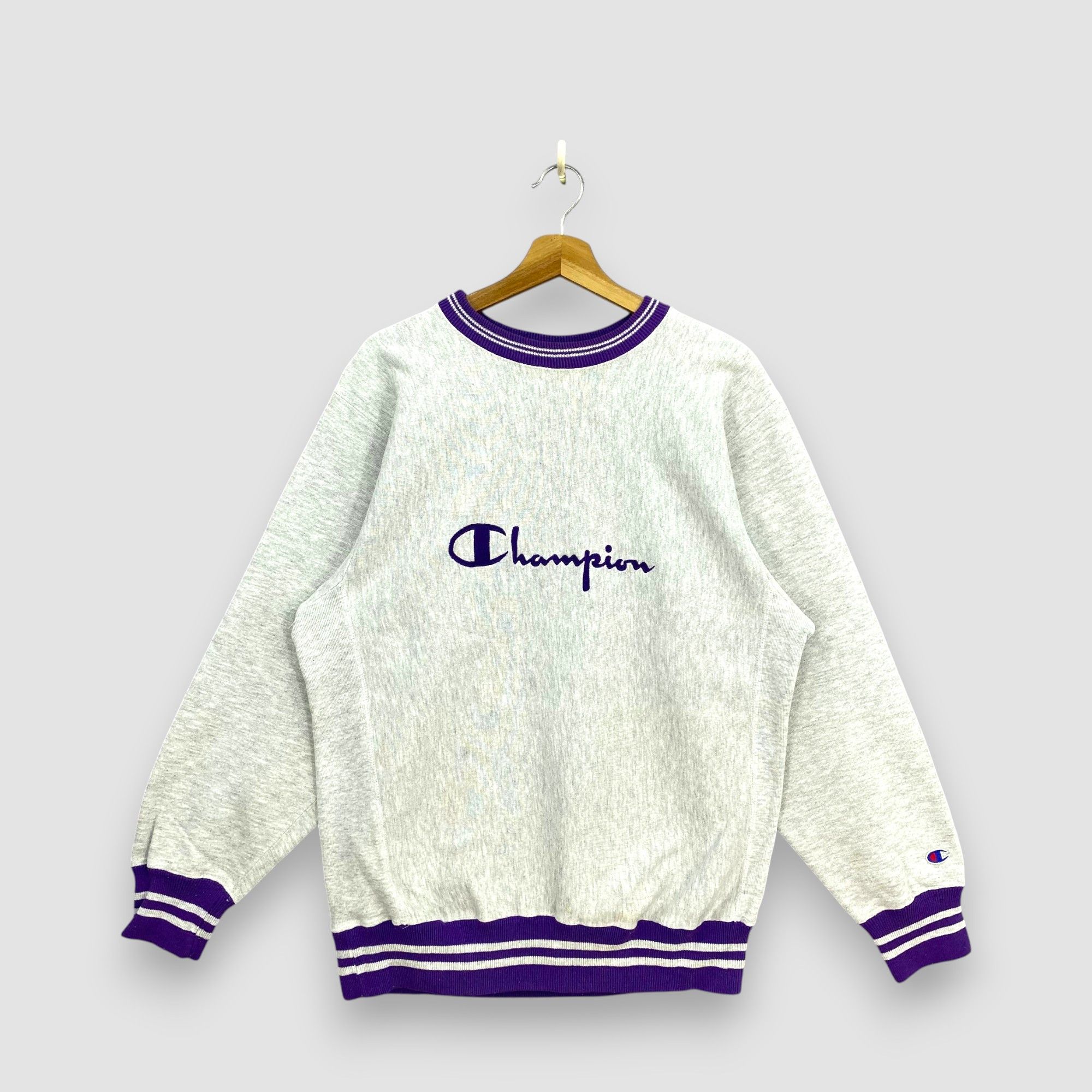 Champion Vintage 90s Champion Reverse Weave Sweater Spellout Pullover Size US L / EU 52-54 / 3 - 1 Thumbnail
