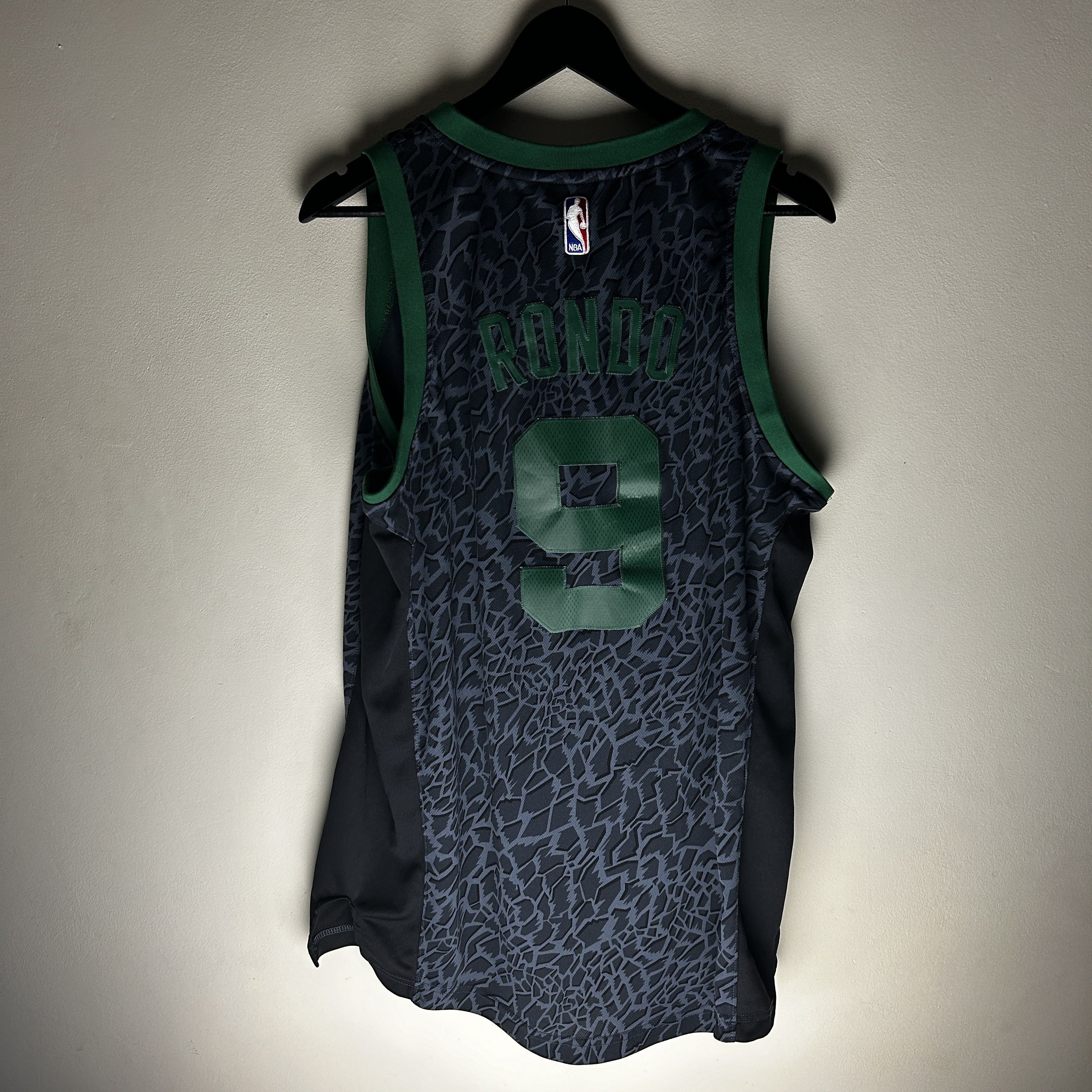 NBA NBA Adidas Boston Celtics Rajon Rondo Jersey Size US L / EU 52-54 / 3 - 2 Thumbnail