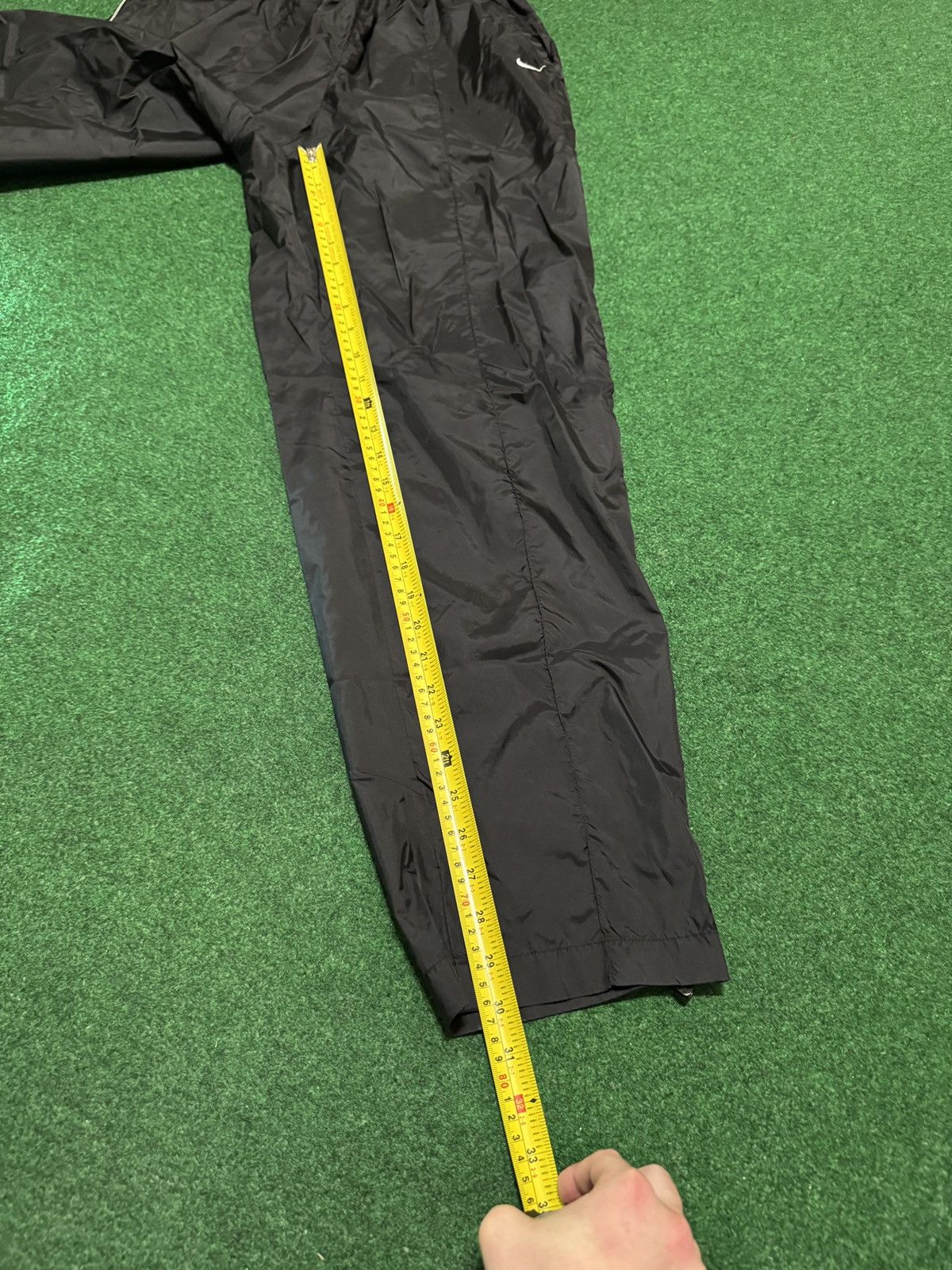Nike Nike Nylon Jogger Vintage 90s 24x30 Drawstring L Sweatpants Size 24" / US 00 / IT 34 - 8 Thumbnail
