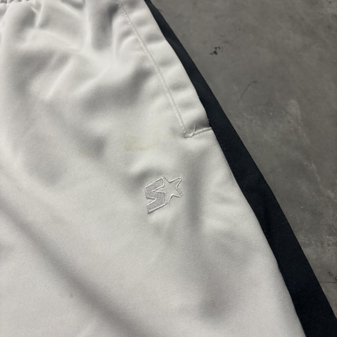 Japanese Brand × Vintage Crazy Vintage Y2K/2000s Baggy White Striped Skater Streetwear Track Pants! Size US 32 / EU 48 - 7 Thumbnail