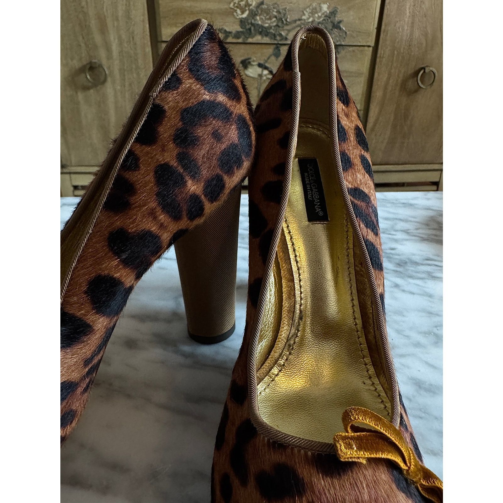Dolce & Gabbana Dolce & Gabbana Leopard print ponyhair pump Size US 8.5 / IT 38.5 - 2 Thumbnail