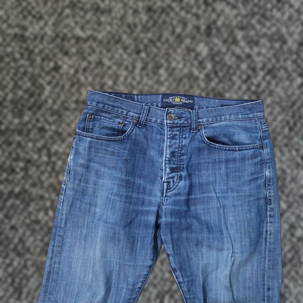 Lucky Brand Lucky Brand 121 Heritage Slim Pants Men 32x30 Blue Straight Leg Jeans Slim 5-Pocket Modern Classic Denim Belt Loops Size 32 Regular Mens Size US 32 / EU 48 - 1 Thumbnail