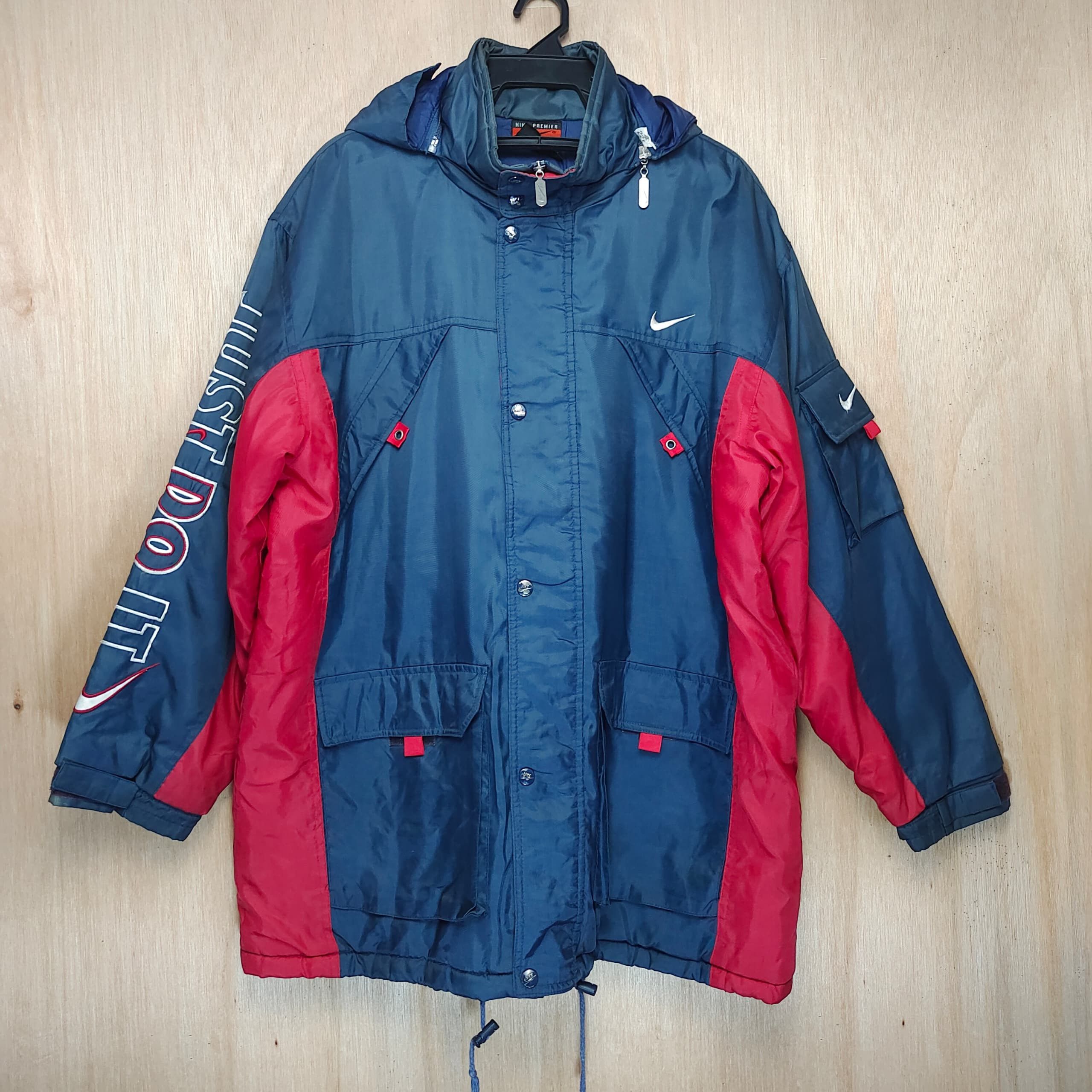Nike × Vintage VINTAGE SUN FADED NIKE JUST DO IT HEAVY JACKET Size US M / EU 48-50 / 2 - 1 Thumbnail