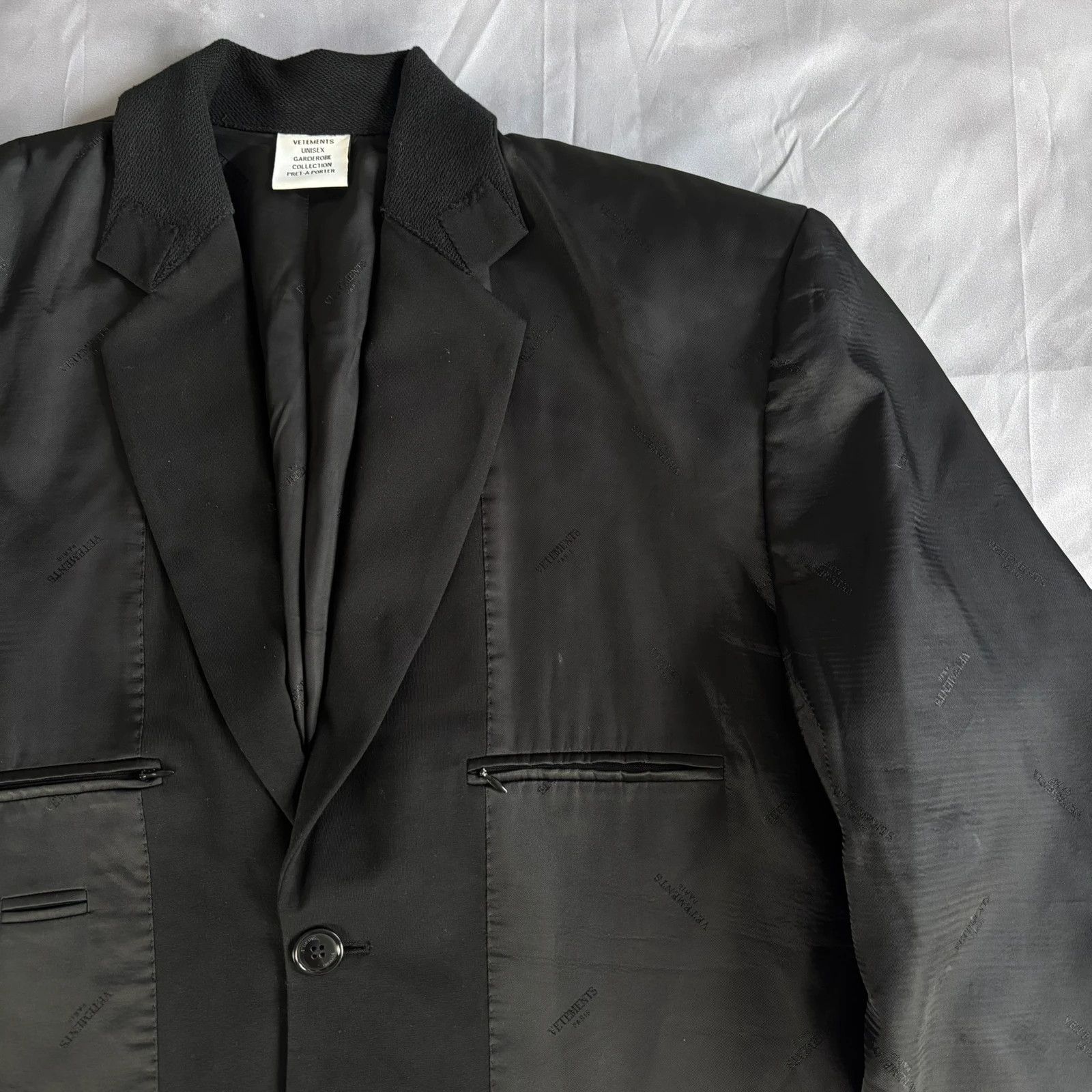 Vetements Rare Vetements blazer inside out Size US XS / EU 42 / 0 - 3 Thumbnail