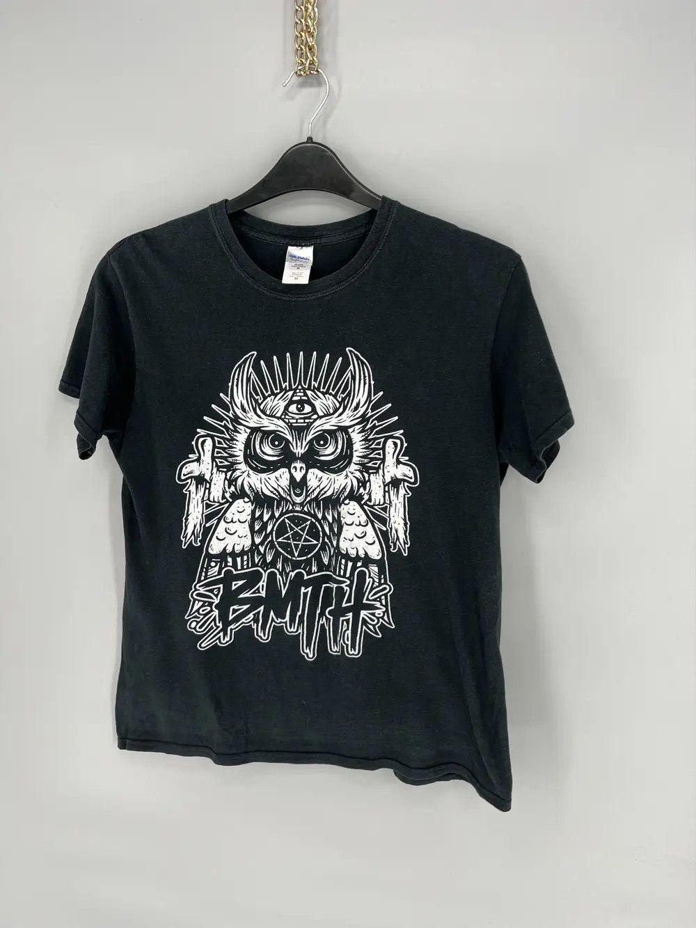Band Tees Mens Vintage Y2K T Shirt Bring Me The Horizon Size M Size US M / EU 48-50 / 2 - 3 Thumbnail