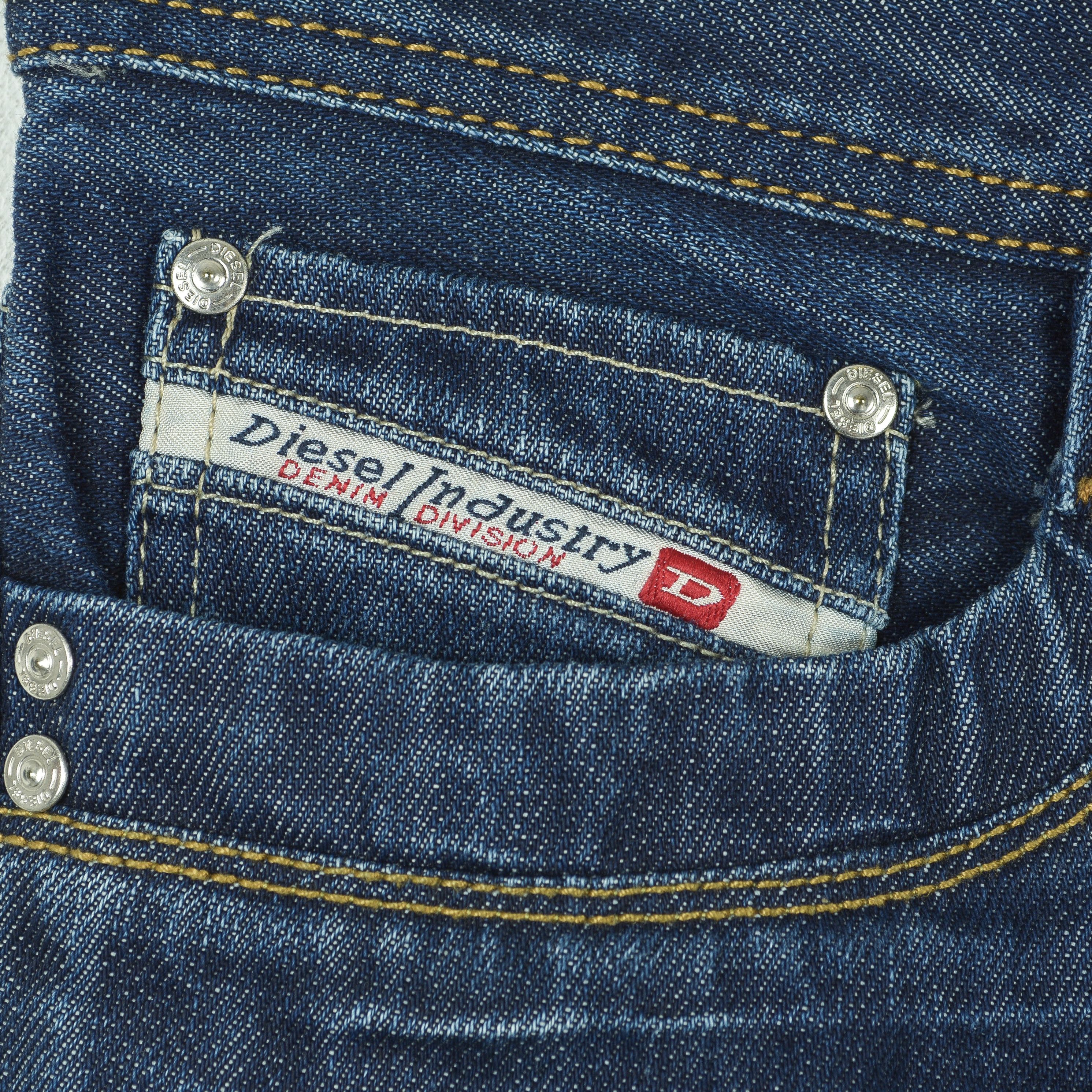 Diesel Kevor W31 L32 Slim Straight Jeans Denim Made in Italy Pants Size US 31 - 3 Thumbnail