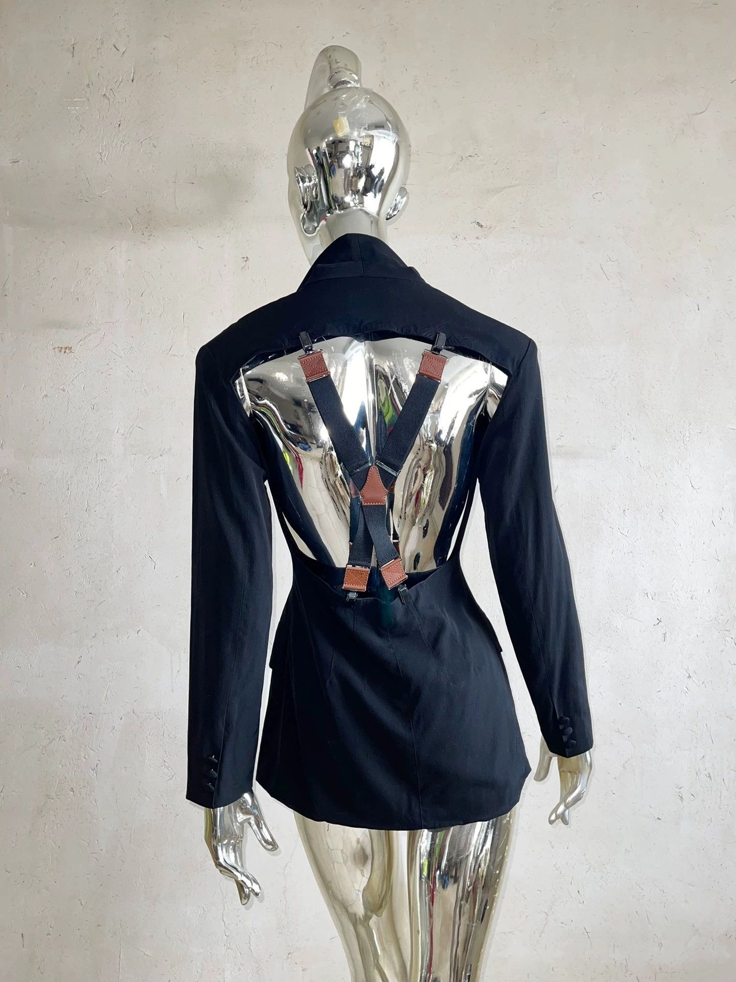 plein sud Plein Sud Back Cutout Suspender Blazer 38 (S/M) Size XS / US 0-2 / IT 36-38 - 1 Thumbnail