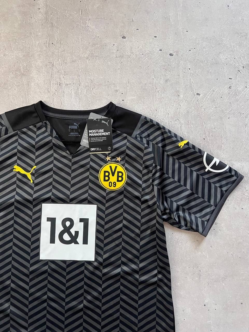 Puma NEW Puma BVB FC Borussia Dortmund 2021-22 New Training Shirt Size US L / EU 52-54 / 3 - 2 Thumbnail