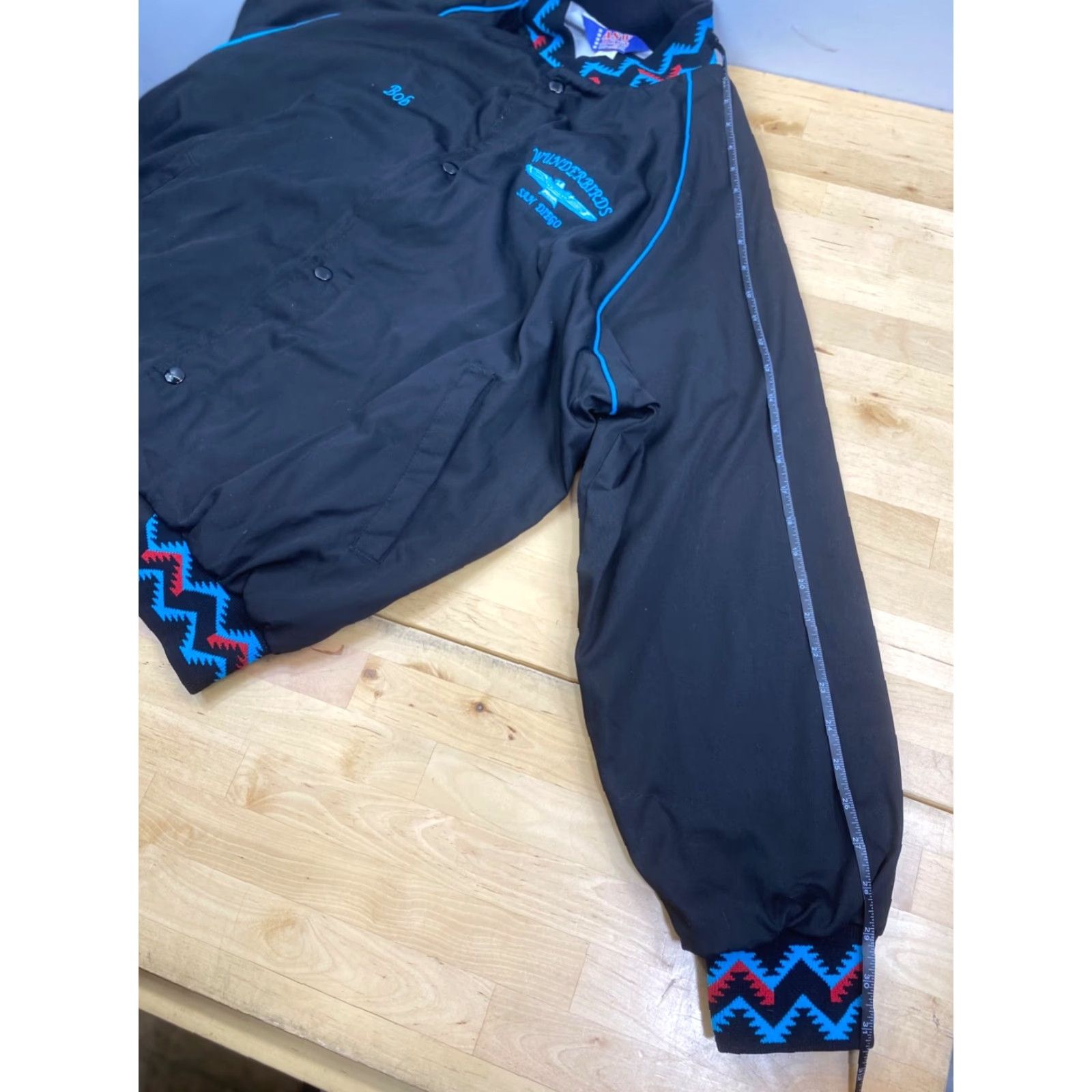 Vintage VINTAGE ASW Jackets Jacket Men Bomber Black L Aztec Southwest Embroidered 8369 Size US L / EU 52-54 / 3 - 7 Thumbnail