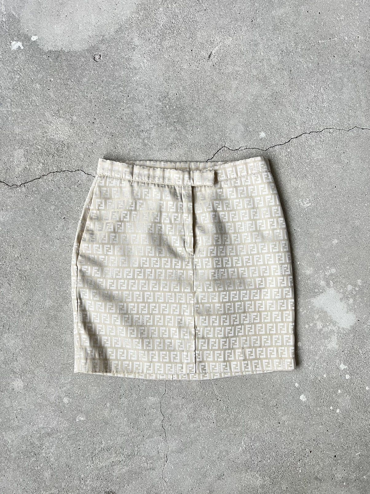 Fendi Vintage Fendi skirt Monogram Size 27" / US 4 / IT 40 - 3 Thumbnail