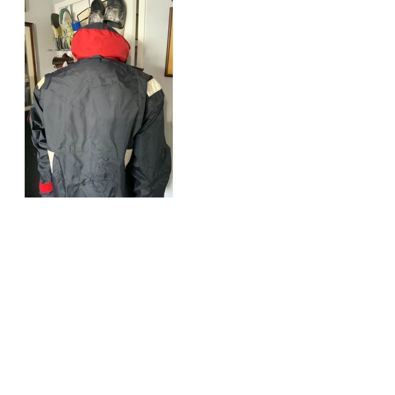 Peak Performance VTG 1995 Peak Performance Marine Supply Waterproof Offshore Tech Parka Jacket L LG Navy? (color not provided) Size US L / EU 52-54 / 3 - 9 Thumbnail