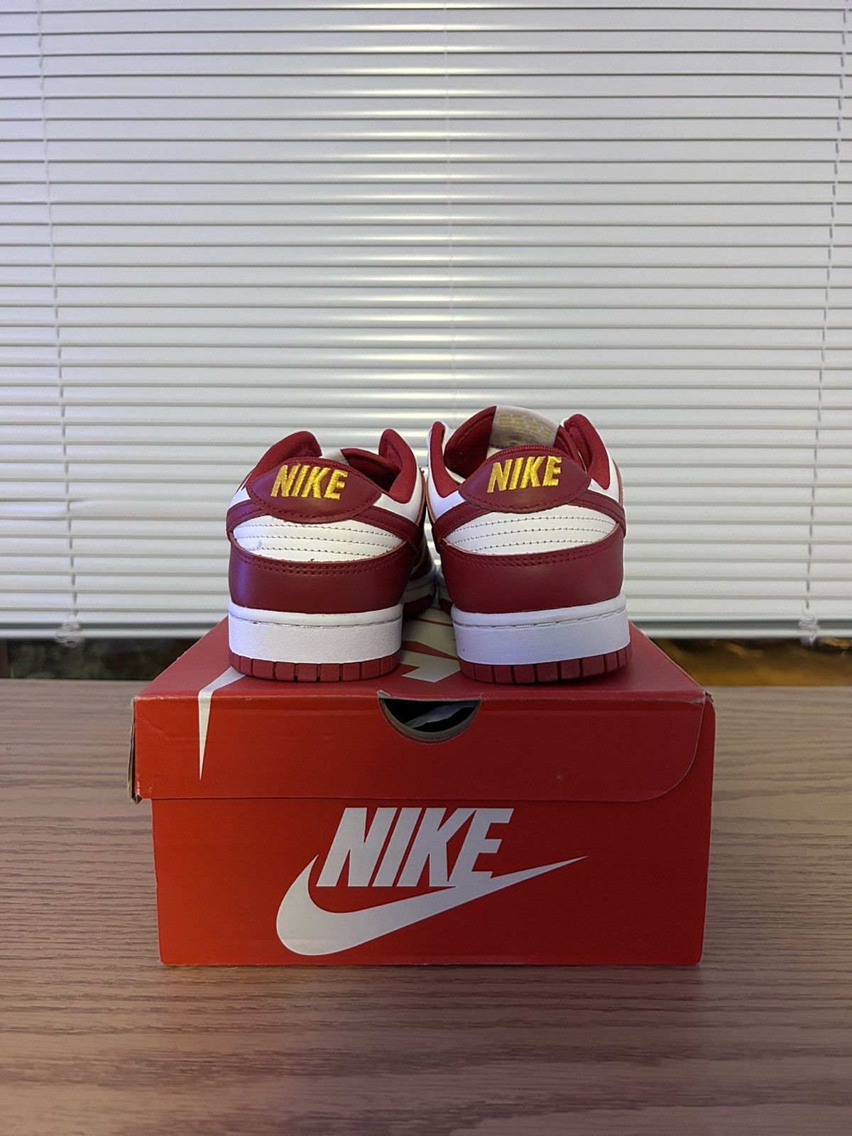 Nike Nike dunk low USC red gym Size US 10 / EU 43 - 3 Thumbnail