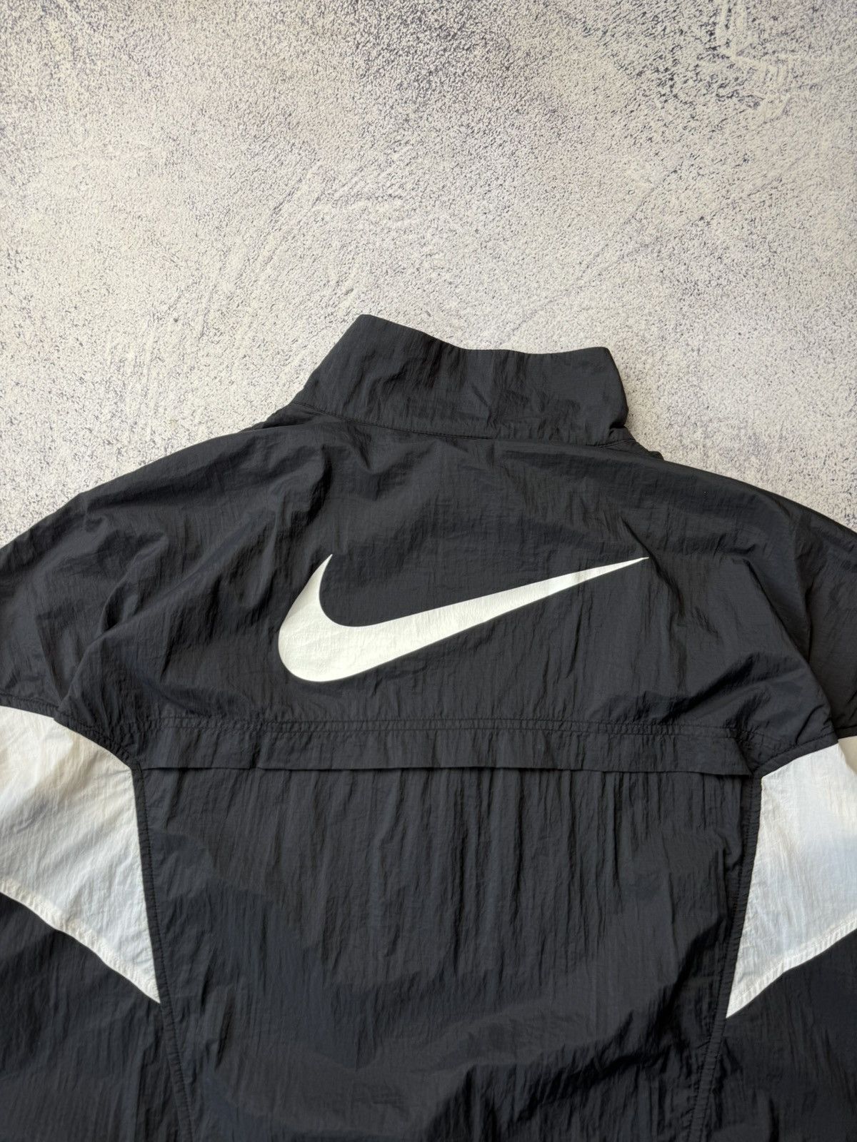 Nike Vintage Nike Track Big Logo Jacket Streetwear USA Size US XL / EU 56 / 4 - 23 Thumbnail