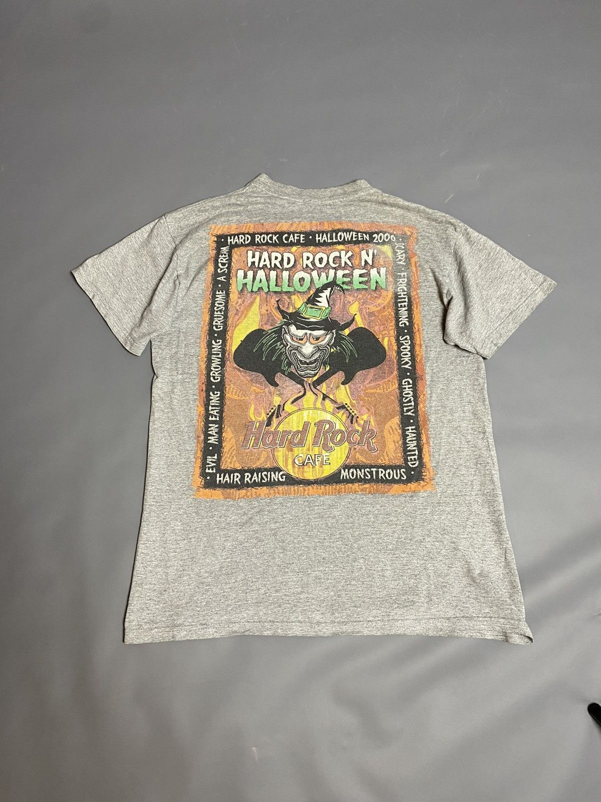 Hard Rock Cafe Vintage Hard Rock Cafe Graphic Halloween 2000 T-Shirt Sz M/L Size US M / EU 48-50 / 2 - 2 Thumbnail