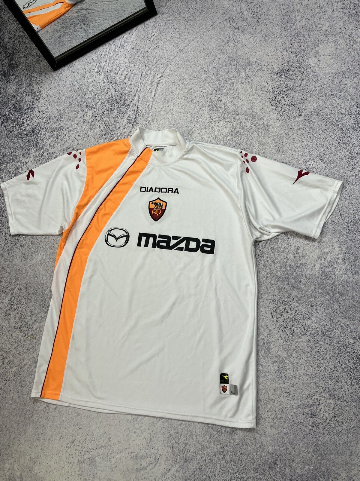 Diadora × Vintage Diadora As Roma Away Football Shirt 2004/05 Soccer Jersey Size US XL / EU 56 / 4 - 2 Thumbnail