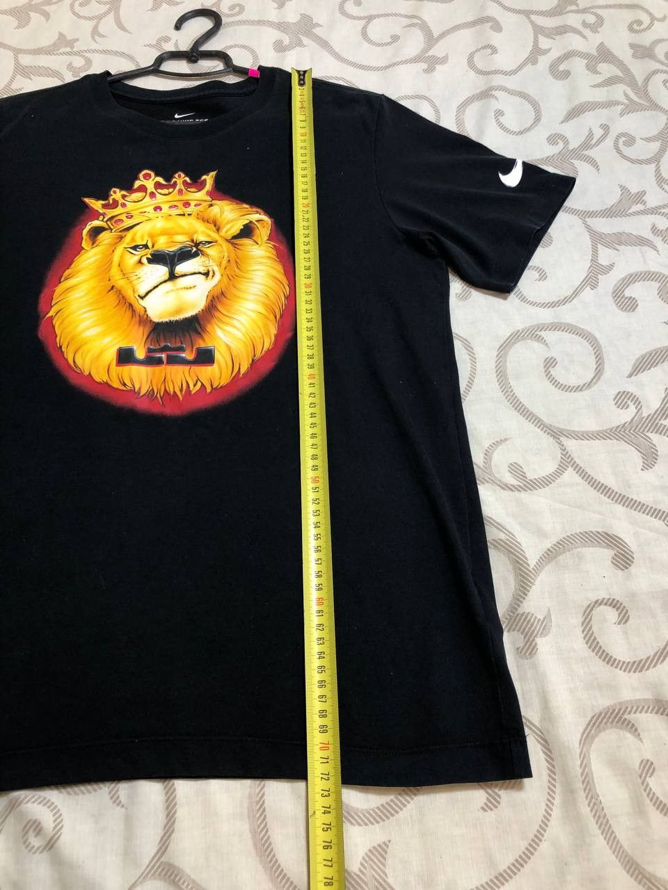Nike Vintage 90s Nike Big Centre Logo T Shirt streetwear Size US M / EU 48-50 / 2 - 8 Thumbnail