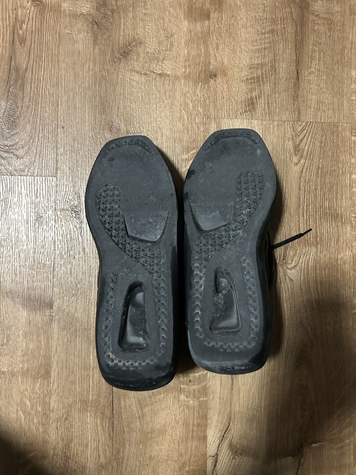 1017 ALYX 9SM 1017 Alyx 9sm Mono Mule Hiking Shoe Size US 12 / EU 45 - 4 Thumbnail